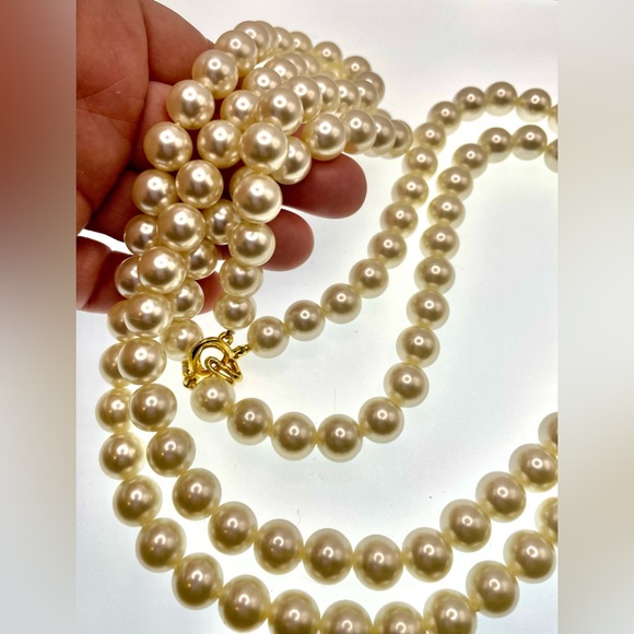 Vintage Gold Tone Long Double Strand Beaded White Faux Pearl Necklace - Picture 3 of 5
